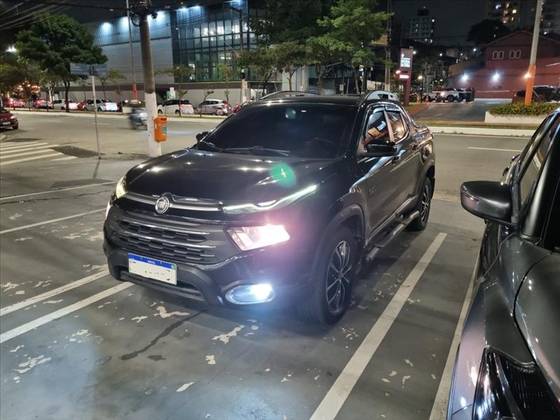 FIAT TORO 2.0 16V TURBO DIESEL ULTRA 4WD AT9